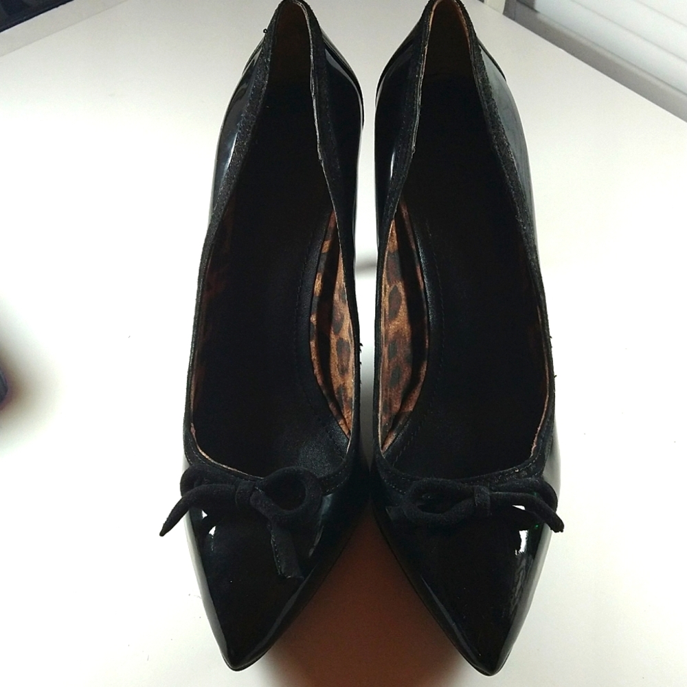 New Black pattern leather designer Victor Alfaro heels never worn - Picture 1 of 11